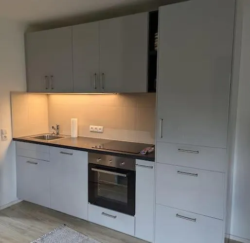 Sonnige Mit Balkon Innsbruck