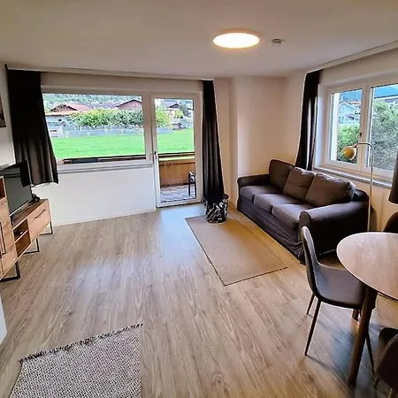 Sonnige Mit Balkon Daire *