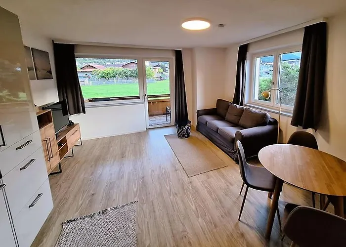 Sonnige Mit Balkon Daire *