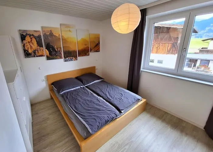 Sonnige Mit Balkon Appartement *