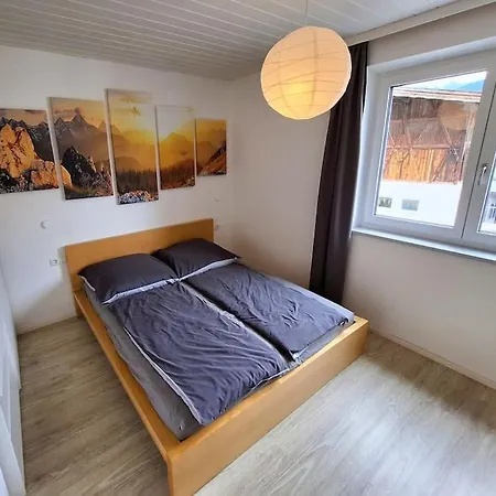 Sonnige Mit Balkon Apartman *